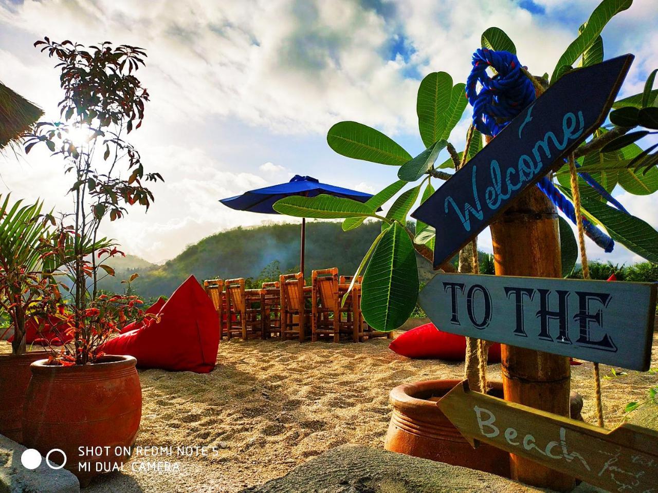 Surf Camp 79 Hotel Kuta  Ngoại thất bức ảnh